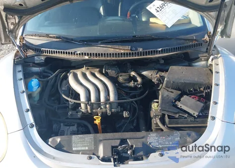 2000 Volkswagen New Beetle Gls from USA, damaged, VIN 3VWCA21C1YM447053